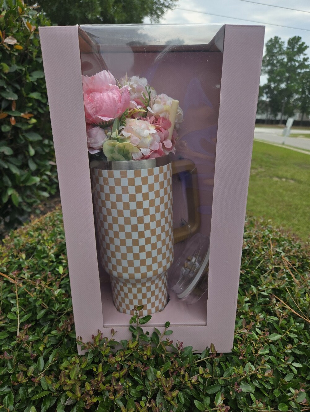 Checkered Tumbler and Artificial Flower Gift Set, Pink, 40 Oz